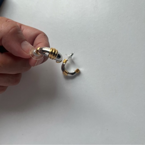 NEW Two Toned Hoop Earrings Silver Gold - Picture 9 of 9